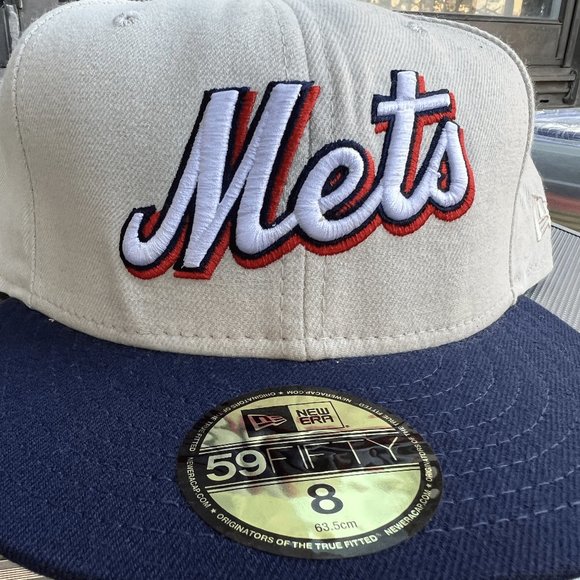 New Era MLB New York Mets “Enflame" fitted size 8 - Picture 1 of 5